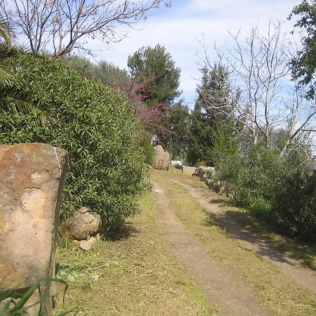 Bed & Breakfast Da Lucia Usini